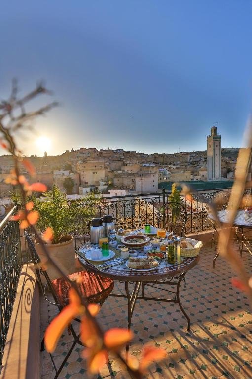 01. terraza riad 01. terraza riad